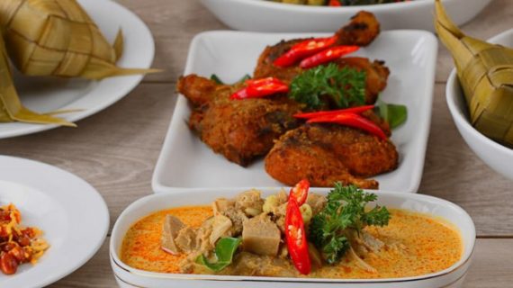 9 Makanan Khas Daerah Saat Lebaran, Cobain Yuk!