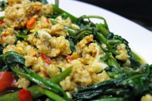 Resep dan Cara Membuat Tumis Kangkung Oncom Khas Sunda