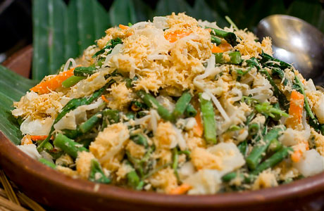 Resep dan Cara Membuat Urap Sayuran Bumbu Kelapa Khas Sunda